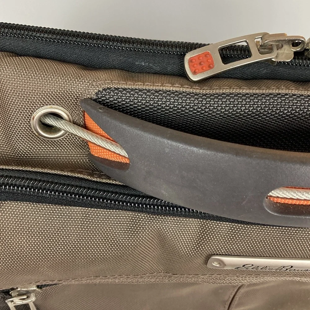 Eddie Bauer Messenger Commuter Travel Bag